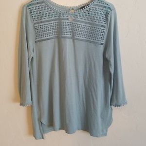 NWOT H&M Shirt Size Medium